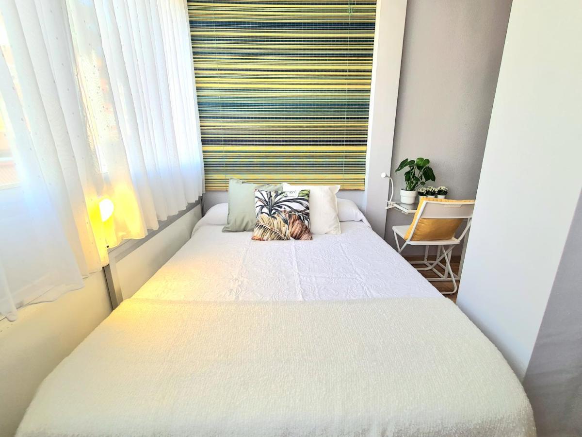 Aa Guest - El Mono De Torre Del Mar Eco Apartment Exterior foto